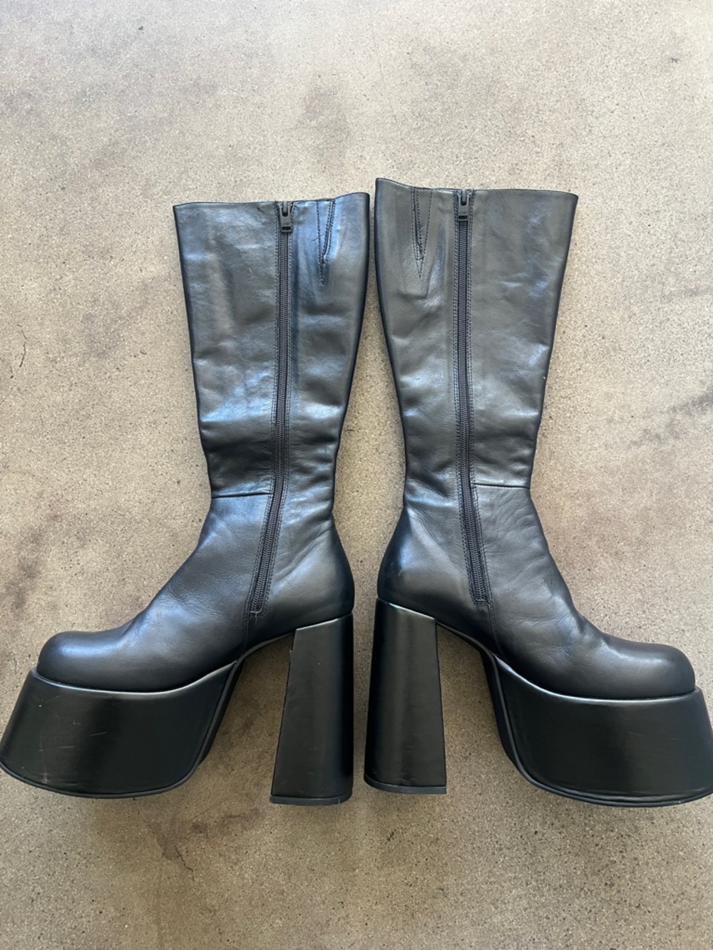UNIF Crypto Black Platform Knee-High Boots with Chunky Heel - Picture 4 of 6